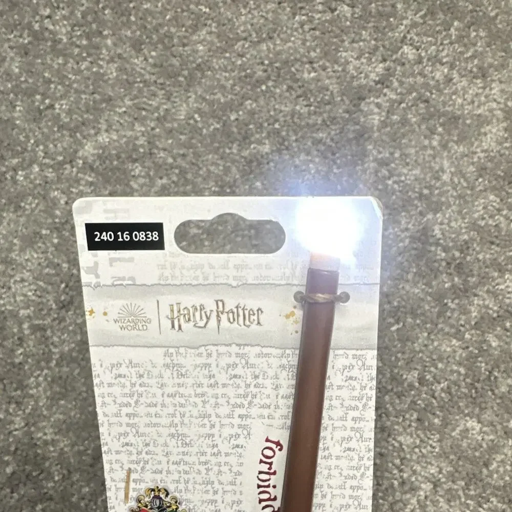 Disguise Harry Potter Wizarding World Light-Up Wand Costume Prop MPN 107569